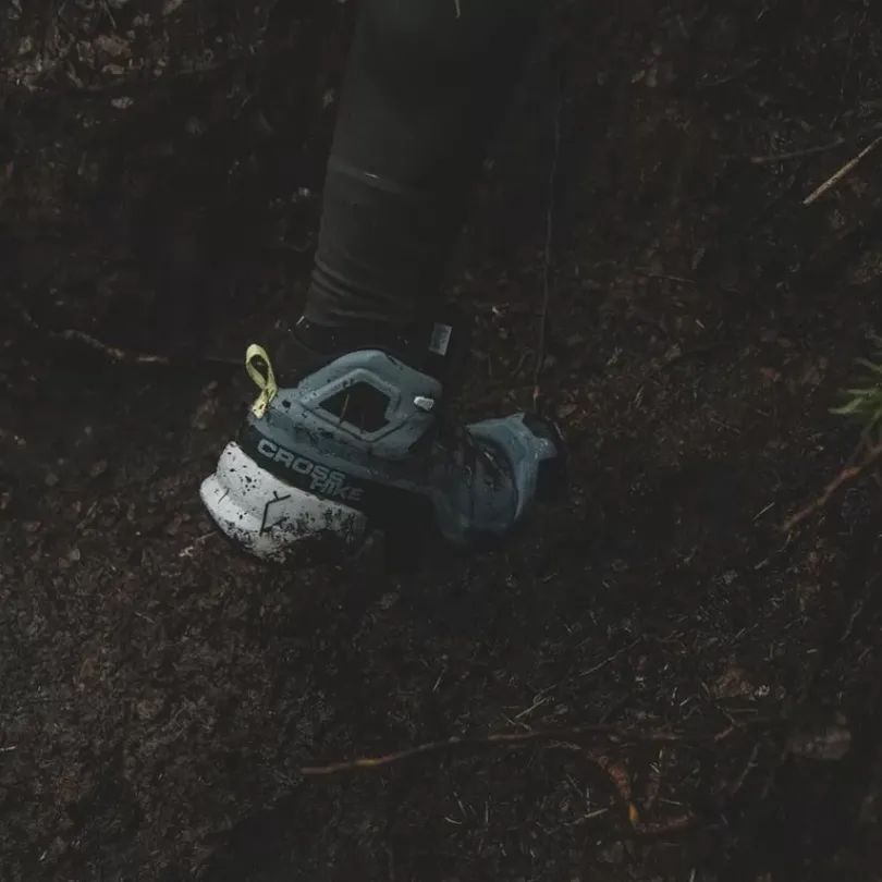 Footwear^Salomon Outlet – Cross Hike Mid Gtx Boot – Women'S Grape Juice/Frost Gray/Royal Lilac|Lead/Stormy Weather/Charlock|Phantom/Black/Ebony